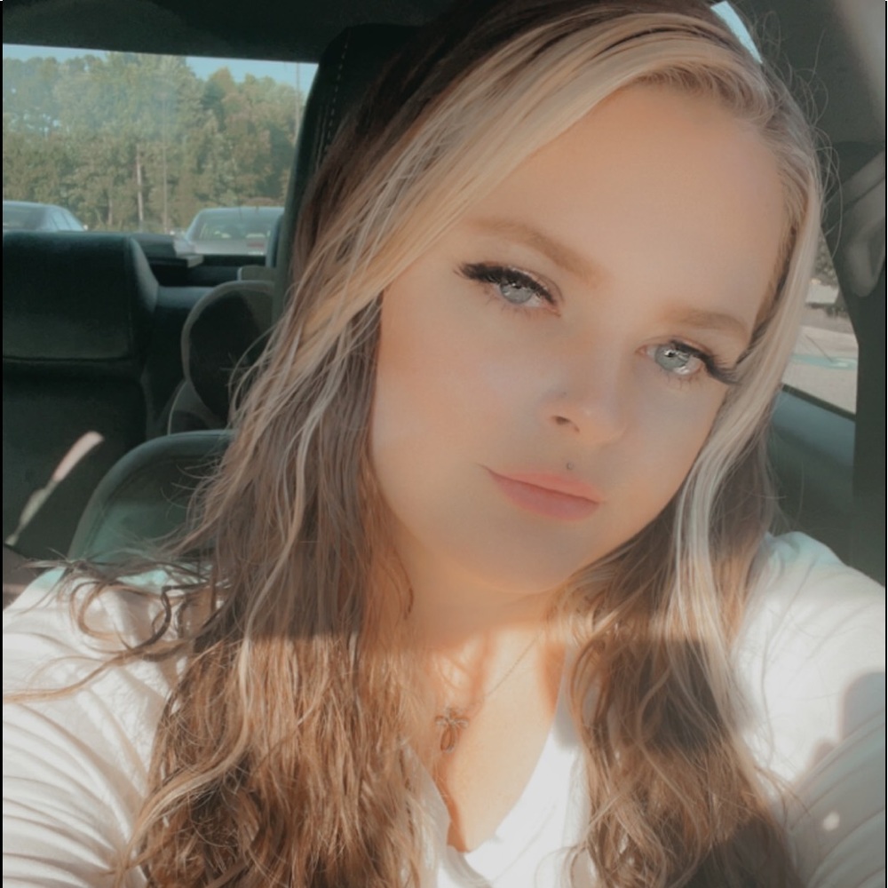 Meet your Posher, Jenna